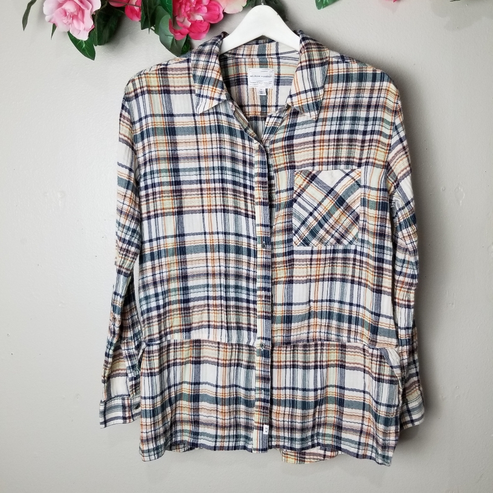 Melrose and Market plaid button down shirt size M